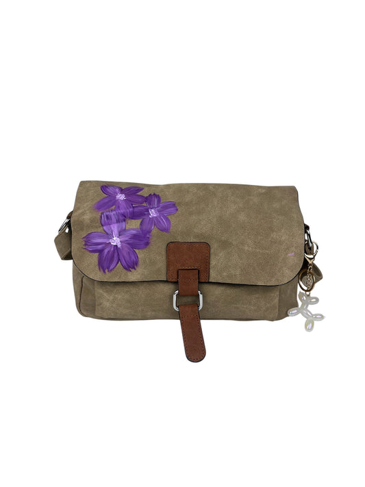 IRIS var.beige